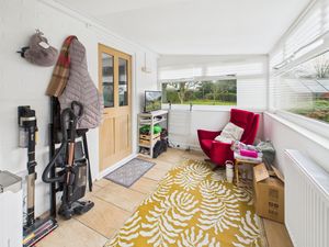 Garden Room- click for photo gallery